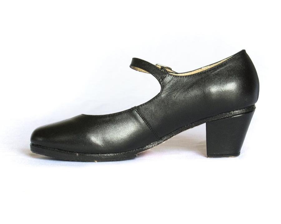 Zapato de folklore